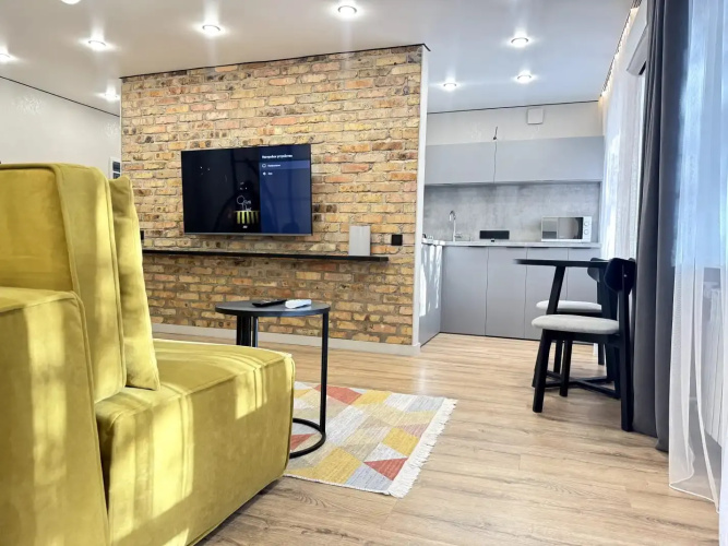 Krasivaya Studiya V Tsentre Karagandy Flat