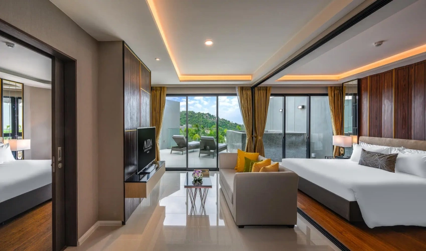 2 Bedrooms Grande Plunge Pool Quadruple Suite with ocean view