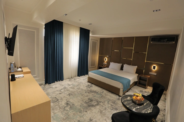 Deluxe Double room with balcony and with city view