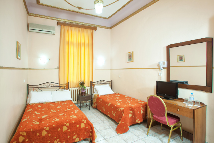 Economy Twin room with view