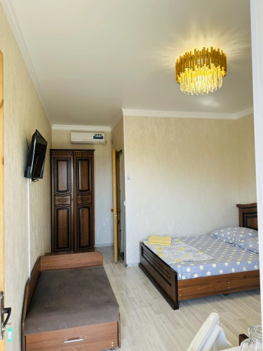 Standard Triple room with sea view