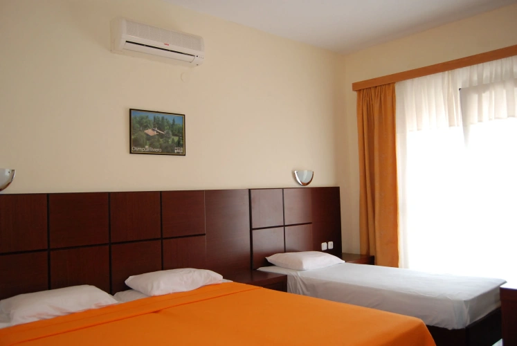 Superior Triple room