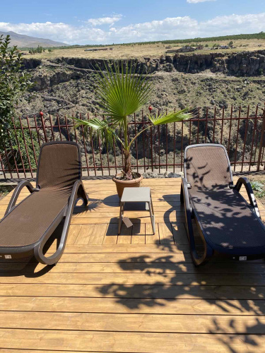 Canyon Villa