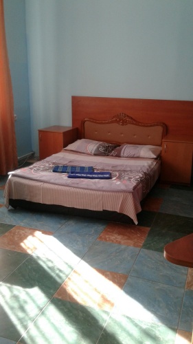 Economy Triple room