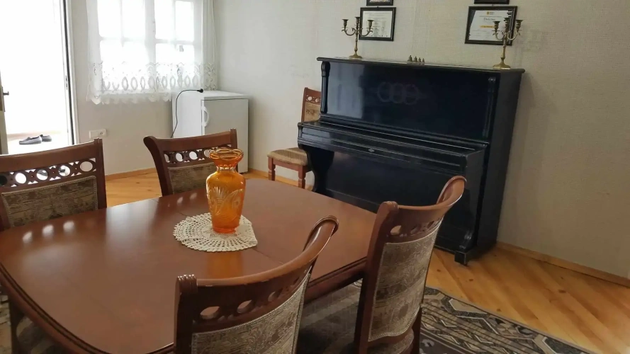 2 Bedrooms Sextuple Apartment with balcony and with mountain view