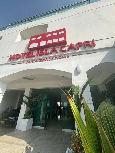 Isla Capri Hotel