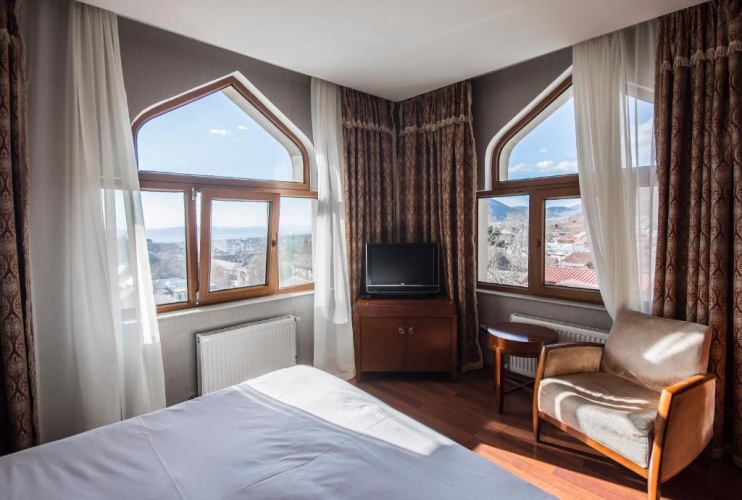Standard Double room with mountain view
