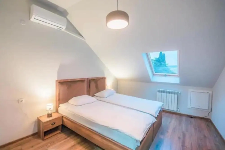 Standard Double Attic room with city view