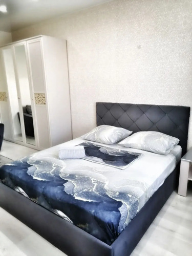 Фотография номера квартиры Квартира Уютная однокомнатная квартира рядом с ТРЦ Аура, ЖД ВОКЗАЛ, Аэропорт