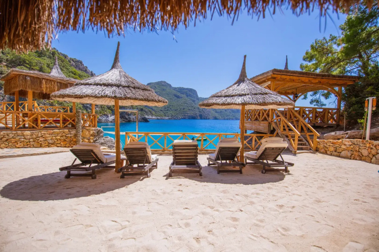 Private Bays & Islands Villa