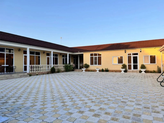 Luna Guest House