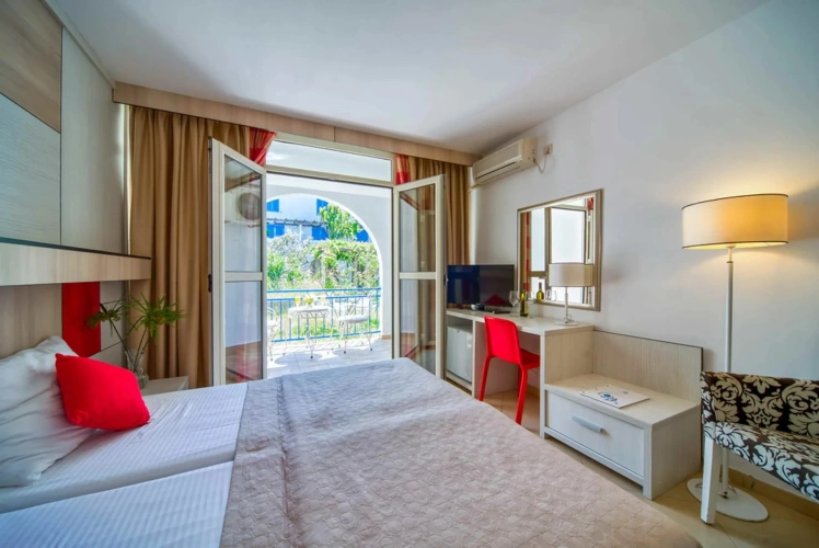Standard Single room with balcony