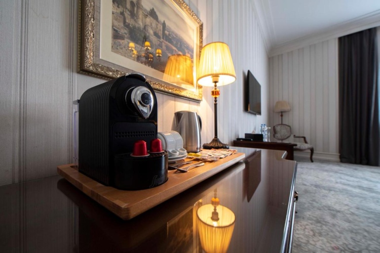 Sapphire City Hotel photo 13