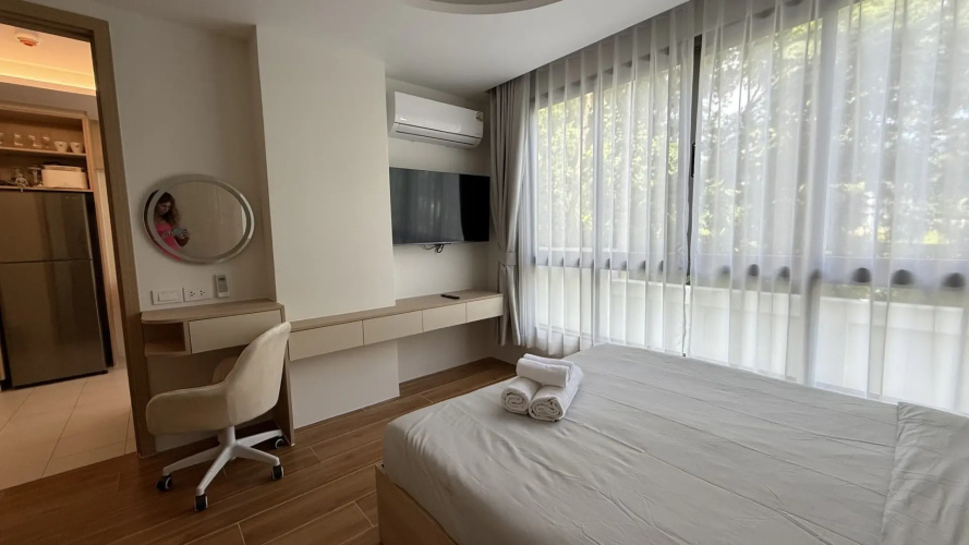 Sovremennaya Ryadom s Plyazhem Kamala Flat