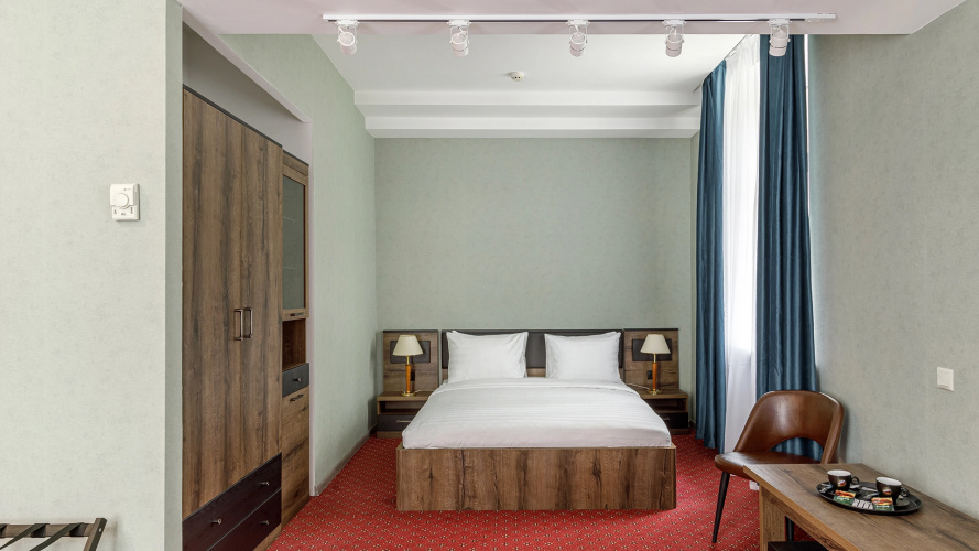 Oksana Hotel Hotel Overview
