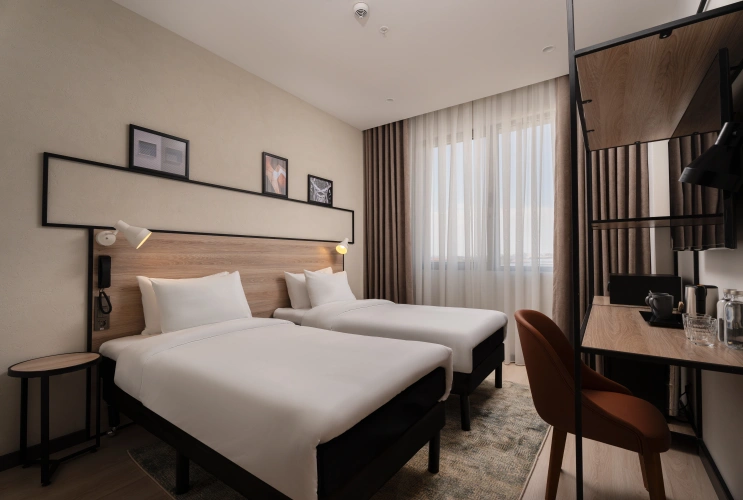 Standard Twin room