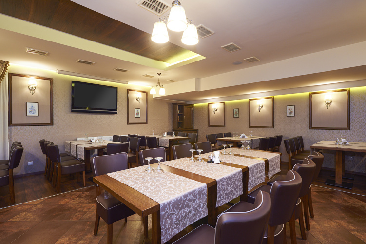 Ambient Hotel Brasov photo 34