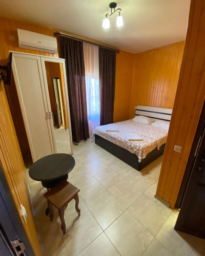 Anzhelika Guest House
