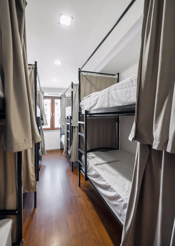 Bed in Dorm (male dorm) with courtyard view