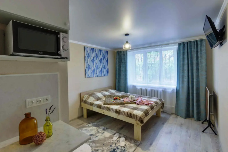 Sovremennaya Studiya Ryadom S Atakentom Flat