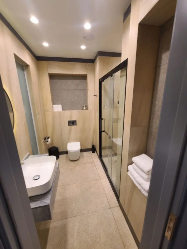 Bravo Hotel