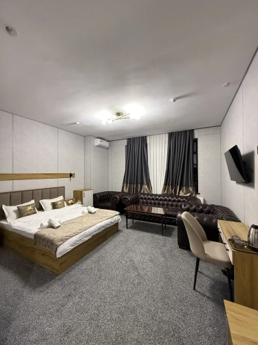 Superior Suite