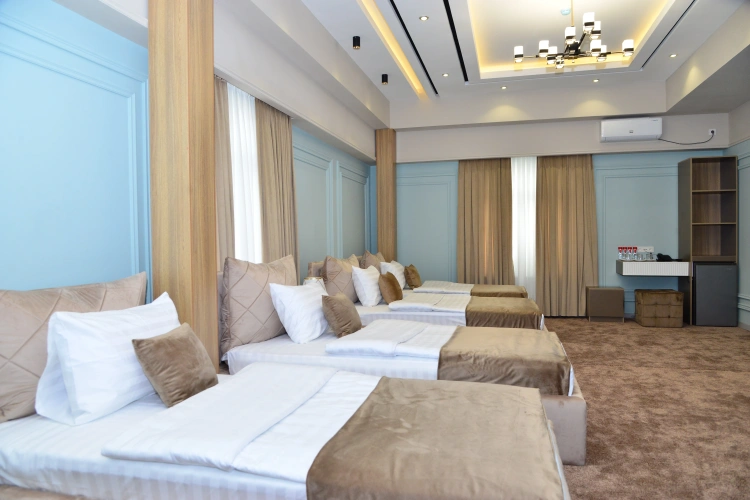 Economy Quadruple room