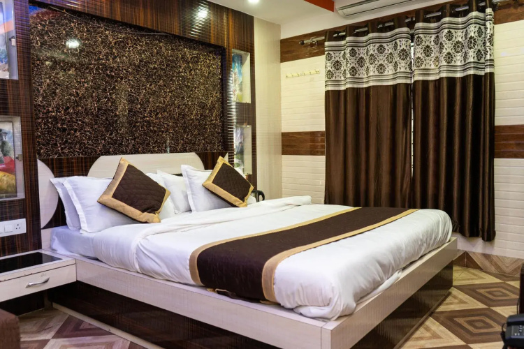 Choudhary Hotel