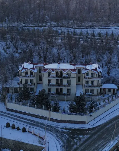 Hilltop  Qusar Hotel