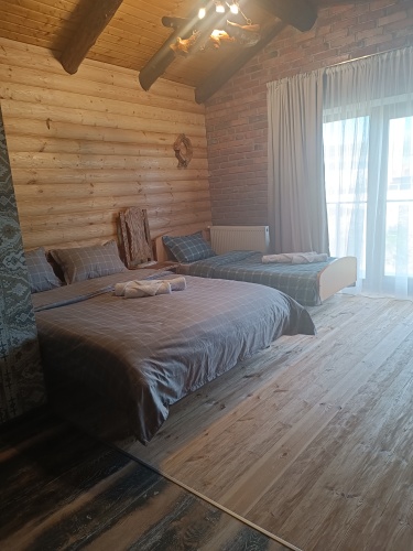 Economy Quadruple room with balcony