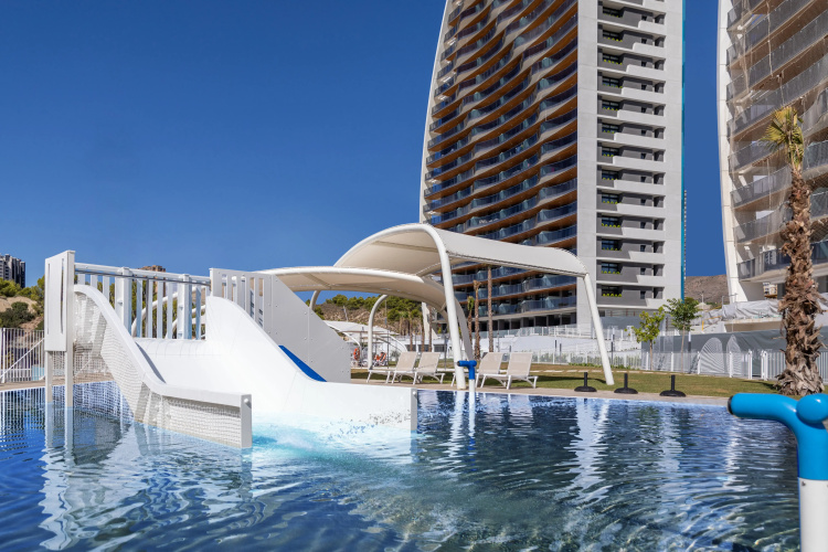 Sunset Waves Benidorm by Mar Holidays Apartments