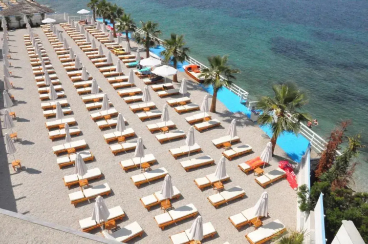 Coral Hotel
