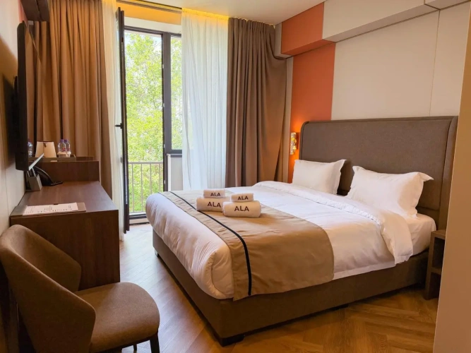 Deluxe room with balcony