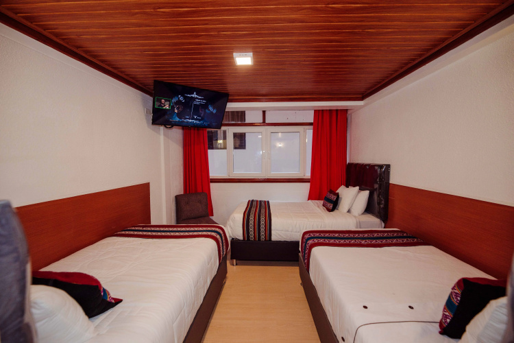 Avraham Hotel