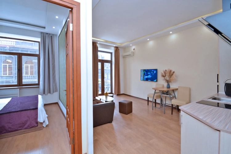 Nalbandyana 7 Apartments