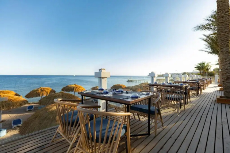 Sunrise Arabian Beach Resort Hotel