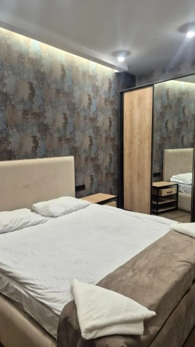 2 Bedrooms Cottage