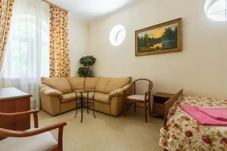 Фотография номера гостиницы Отель Золотая Осень