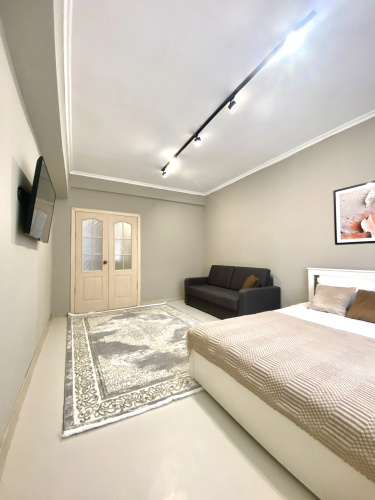 3-komnatnaya Na Valikhanova Flat