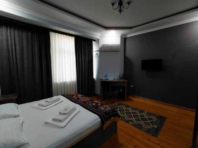 Standard Double room with view