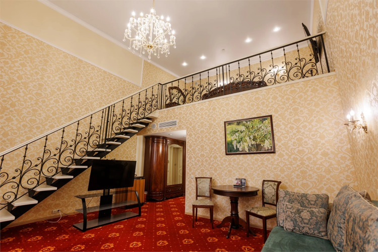 Фотография номера гостиницы Гранд Отель и СПА Аристократ Кострома