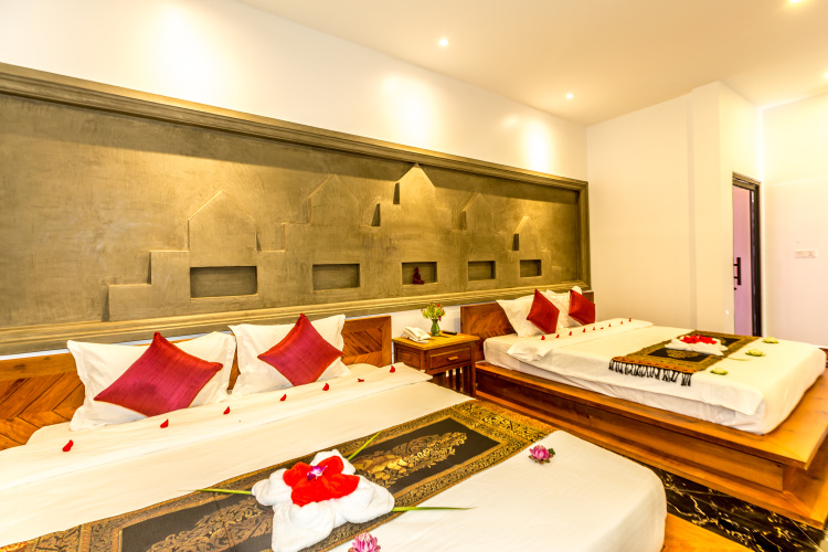 Deluxe Family room with balcony