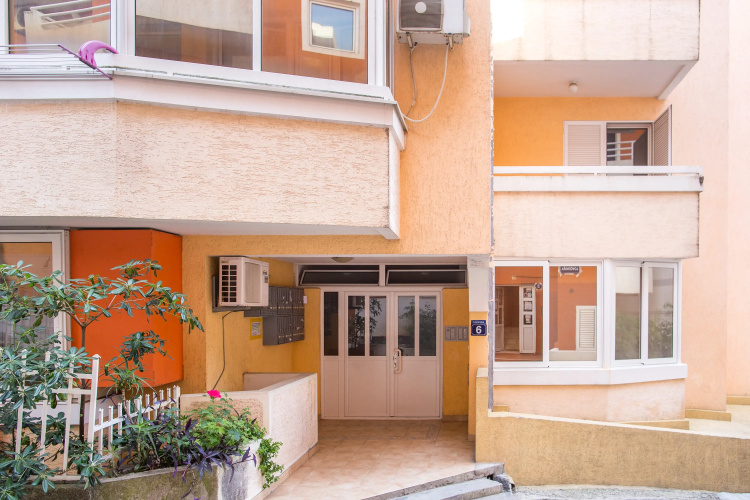 City Apartments
