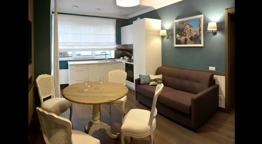 1 Bedroom Apartment with balcony