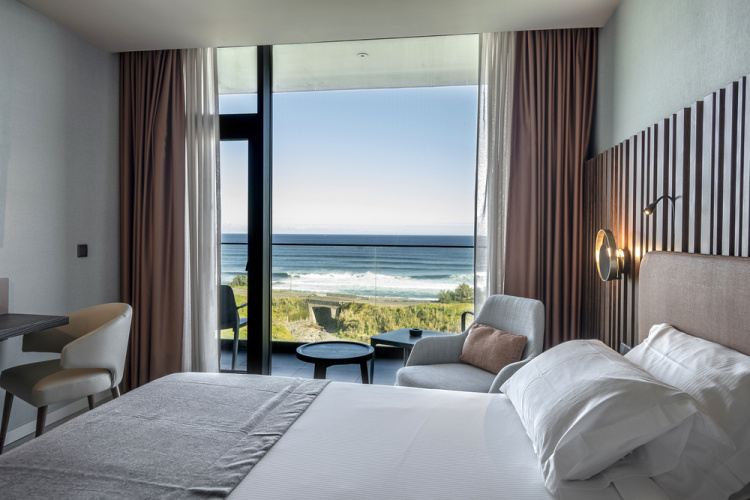 Family Quadruple room with sea view