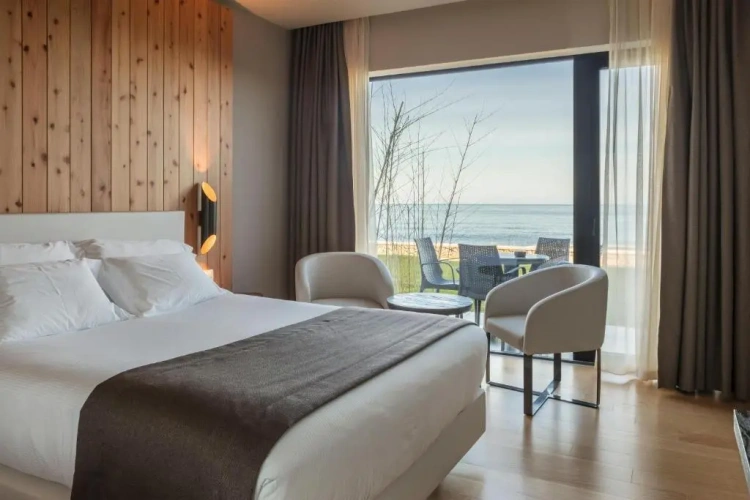 Double room with balcony and with sea view