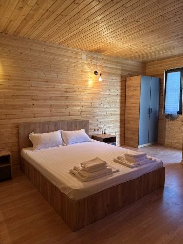 1 Bedroom Apartment with balcony and with pool view