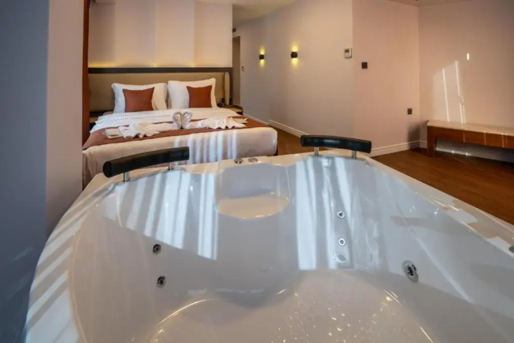 Navoris Hotel