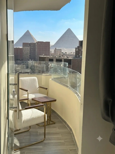 4 Bedrooms Superior Apartment with balcony and with view