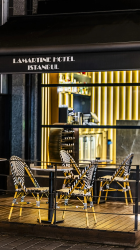 Lamartine Hotel